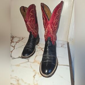 Lucchese Handmade Smooth OSTRICH SKIN Mens Boots, Size  10 D, Asking $225.00